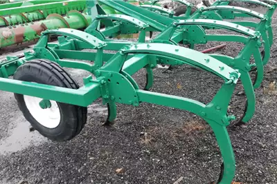 Rovic Tillage equipment Rippers Rovic DLB 9 Tyne plough for sale by Discount Implements | AgriMag Marketplace