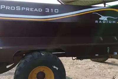 Spreaders 10 T 2021