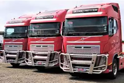 Truck Tractors VARIOUS VOLVO FH480 GLOBETROTTERS 2015