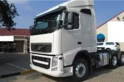 Truck Tractors FH12-440,6x4 TRUCK TRACTOR(SIMILAR TO PIC) 2010