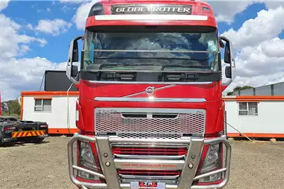 Truck Tractors FH480 GLOBETROTTER VOLVO 2016
