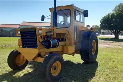Tractors 1756 TL Tow Tractor