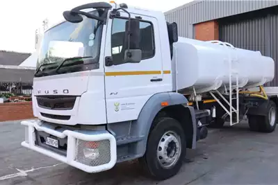 Tanker Trucks Fuso FJ16230 8000L Water Tanker 2017