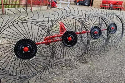 Haymaking and Silage New  4 disc wheel rakes