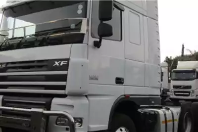 Truck Tractors XF 105. 460 (6×4) 2016