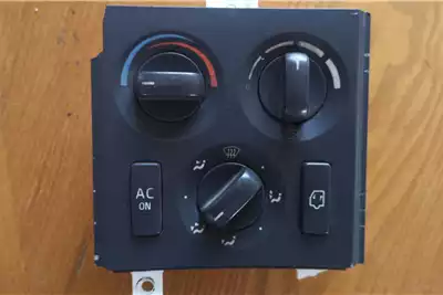 Truck Spares and Parts Used Aircon Controller