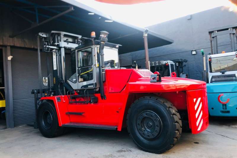 Kalmar Forklifts Diesel forklift DCF200 12LB 2016
