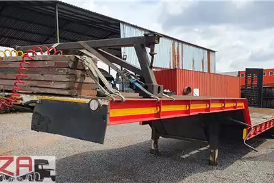 Trailers STEPDECK LOWBED TRAILER MARTIN 2011