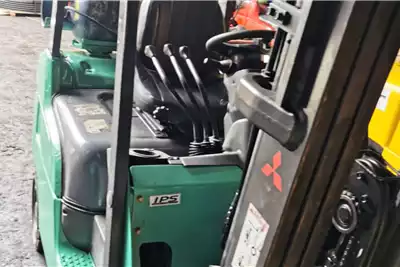 Forklifts 4.5 ton diesel 4 m lift
