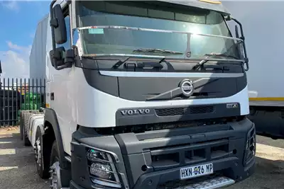 Truck Tractors Volvo FMX 480 Twinsteer Long-wheel Base 2016