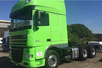 Truck Tractors XF 105.460 Superspace cab 2017