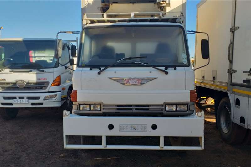 [condition] Refrigerated trucks in [region] on Truck & Trailer Marketplace