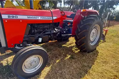 Tractors Massey Ferguson 290 + 3 Skaar Ploeg Combo Deal 1990