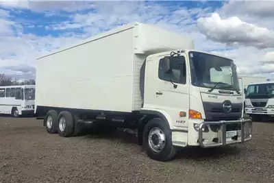 Truck HINO  500 1627 Van Body 2019