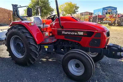 Tractors Mahindra 7590 2wd  special