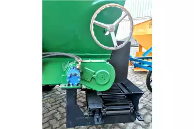 Other Spreaders Manure Spreader 3CBM (50 80HP) 2023 for sale by Sino Plant | AgriMag Marketplace