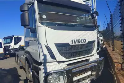 Truck Tractors Iveco stralis 480 2016