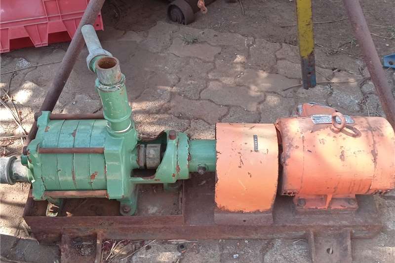Used Water pump for sale for sale in Mpumalanga | R 3,500