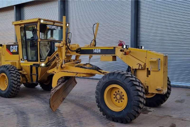 Caterpillar Graders 140H 2010 for sale by Caliber Machinery | Truck & Trailer Marketplace