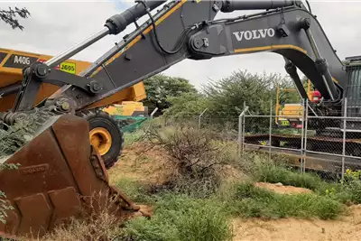 Excavators 2019 Excellent condition Volvo EC750 DL Excavator 2019