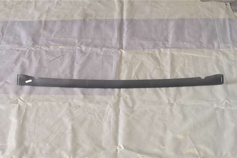 Volvo Truck spares and parts Body Volvo Central Spoiler for sale by Middle East Truck and Trailer   | AgriMag Marketplace