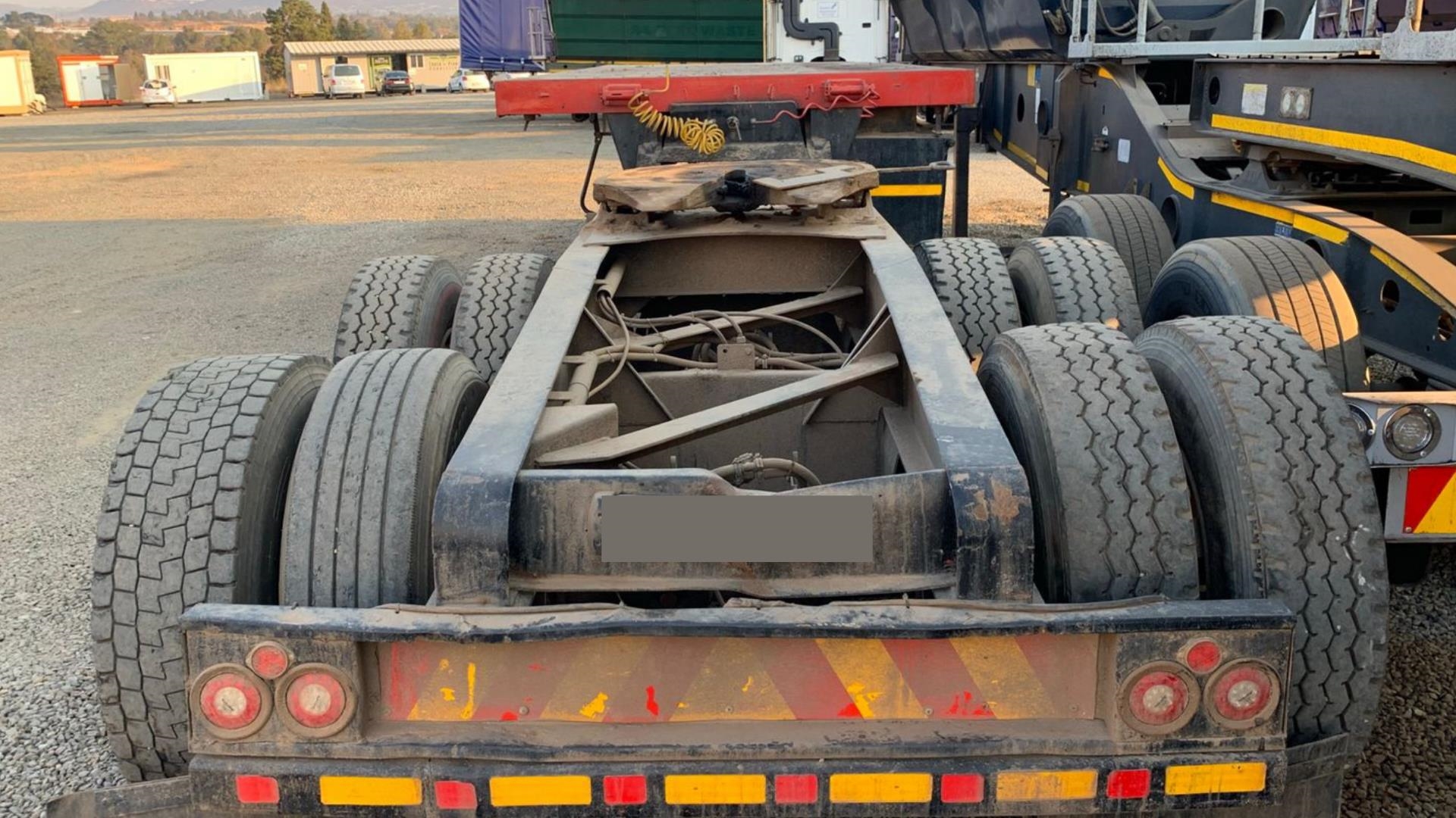 Henred Trailers Front Link Flat Deck Trailer for Sale 1984 for sale by Truck and Plant Connection | Truck & Trailer Marketplaces