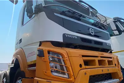 Chassis Cab Trucks Make A Business Offer, Buy This Volvo FMX 480 2014