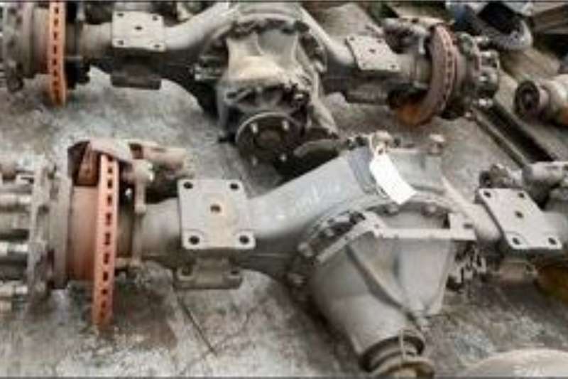 Mercedes Benz Truck spares and parts Differentials Recon Imported Mercedes twin steer diff (very scar for sale by Gearbox Centre | AgriMag Marketplace
