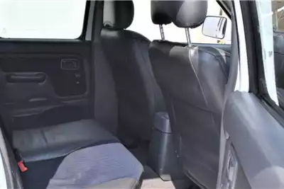 Nissan LDVs & panel vans Hardbody 3000TD SEL Double Cab 2003 for sale by Pristine Motors Trucks | Truck & Trailer Marketplaces