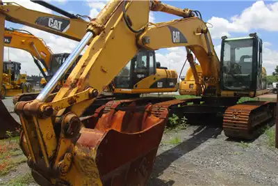 Caterpillar Excavators 320C 2006 for sale by Dura Equipment Sales | Truck & Trailer Marketplace