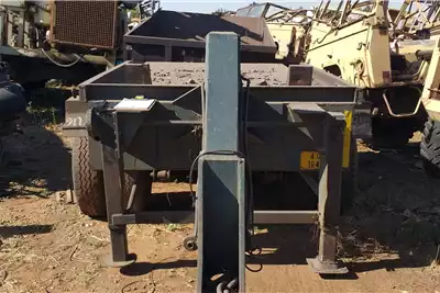 Trailers Doubleday Axle Gooseneck skip bin loader for sale by D and O truck and plant | AgriMag Marketplace