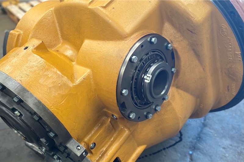 Caterpillar Machinery spares Transmissions, gearboxes and diffs CAT D10T Transmission