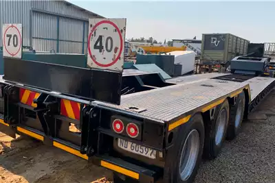 Martin Trailers Stepdeck TRI AXLE LOWBED 2006 for sale by Pomona Road Truck Sales | Truck & Trailer Marketplaces
