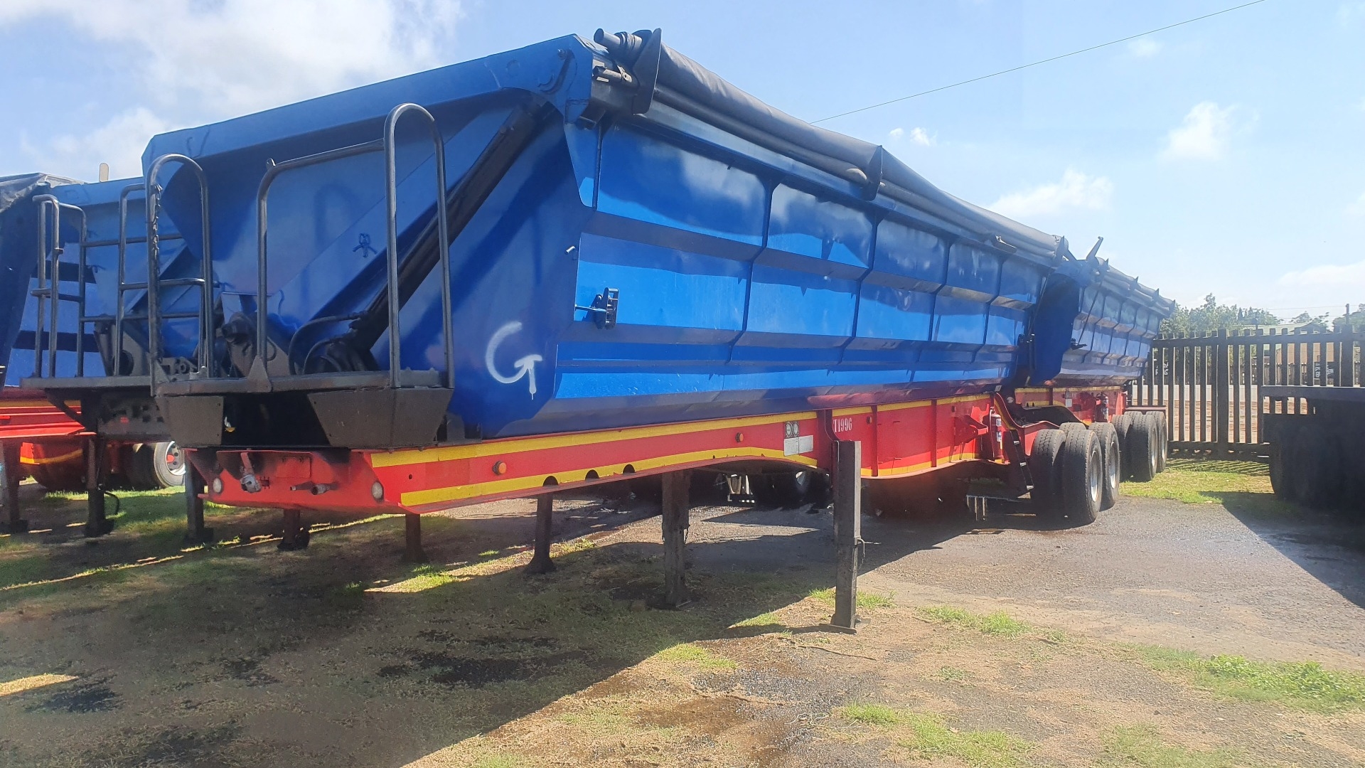 SA Truck Bodies Trailers 40 cube Interlink side Tipper 2016 for sale by Platinum Truck Centre | Truck & Trailer Marketplaces