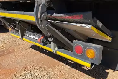 Henred Trailers Close volume body 2 axle Closed Volume Body Trailer 2010 for sale by Atlas Truck Centre Pty Ltd | Truck & Trailer Marketplace