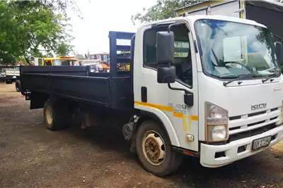 Dropside Trucks 500 4 Ton dropside 2010