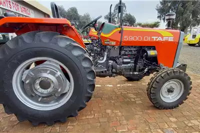 Tractors TAFE 5900 DI 2021