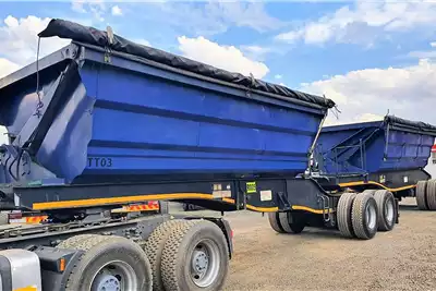 Trailers SA TRUCK BODIES 25 CUBE SIDE TIPPER TRAILER 2015