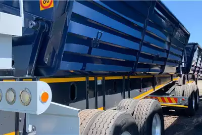 Leader Trailer Bodies Trailers 2017 Leader 45m3 Side Tipper 2017 for sale by Truck and Plant Connection | Truck & Trailer Marketplaces