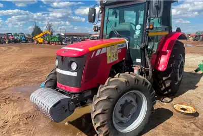 Massey Ferguson Tractors 4WD tractors Massey Ferguson 440 Stripping for spares for sale by Discount Used Tractor Parts | AgriMag Marketplace