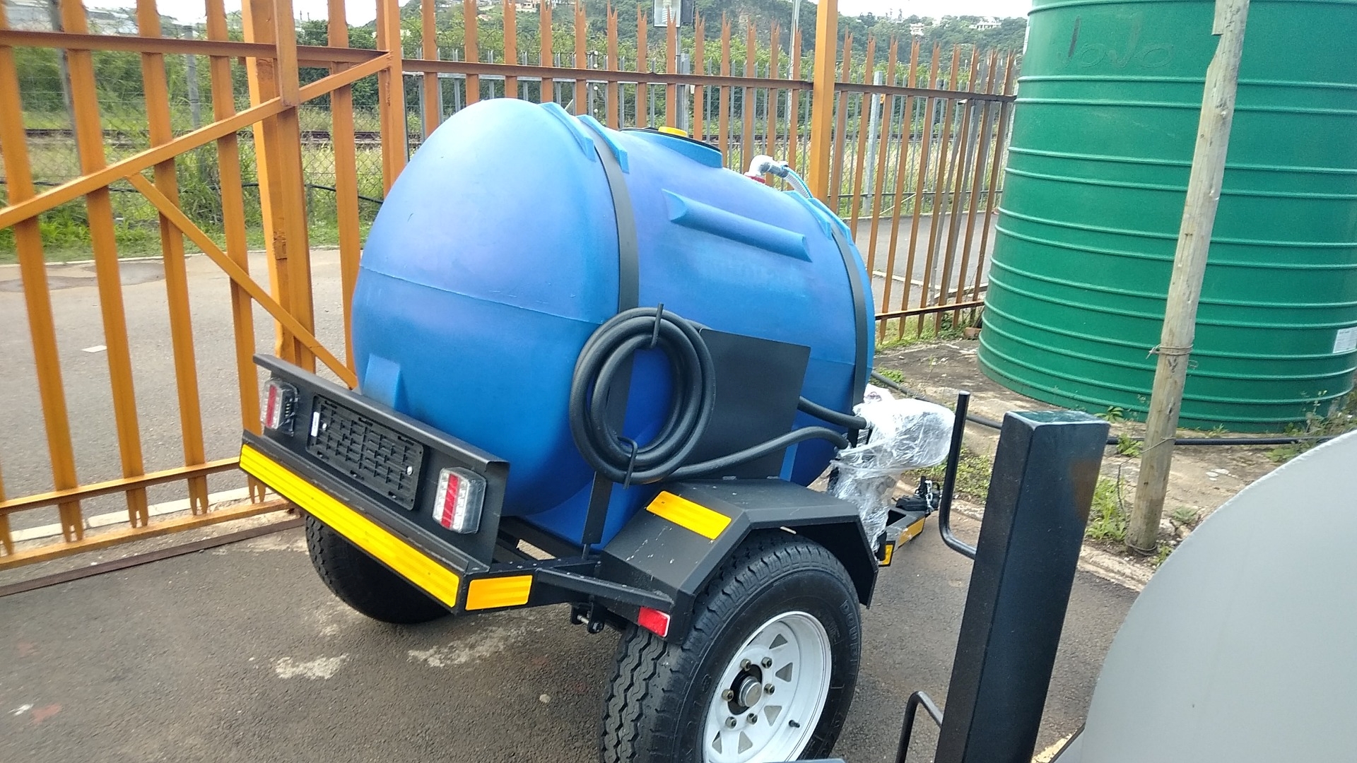 Custom Diesel bowser trailer 600 Litre Plastic Diesel Bowser KZN 2021 for sale by Jikelele Tankers and Trailers   | Truck & Trailer Marketplaces
