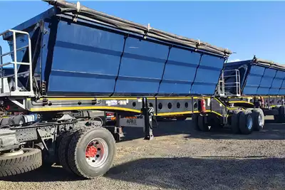 Trailers AFRIT 45 CUBE SIDE TIPPER TRAILER 2018