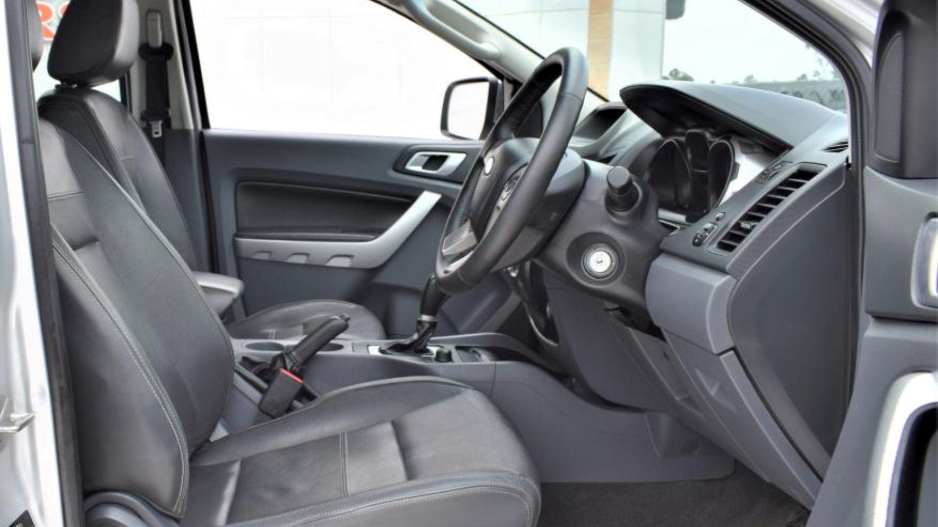 Ford LDVs & panel vans Ranger 3.2 TDCi XLT 4x4 Auto Double Cab 2015 for sale by Pristine Motors Trucks | Truck & Trailer Marketplaces