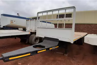 Henred Flatdeck trailer 2 axle Flatdeck mid axle trailer for sale by Sino Plant | AgriMag Marketplace