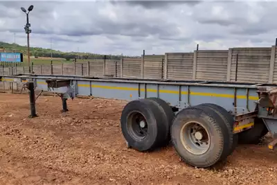 Custom Trailers 2 axle skeleton flat deck trailer blue for sale by Sino Plant | AgriMag Marketplace