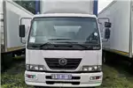 Curtain Side Trucks NISSAN UD 60 TAUTLINER  2016