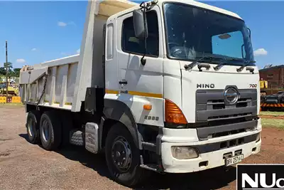 Tipper Trucks TOYOTA HINO 2838 EURO4 700 TIPPER TRUCK - NO VAT 2015