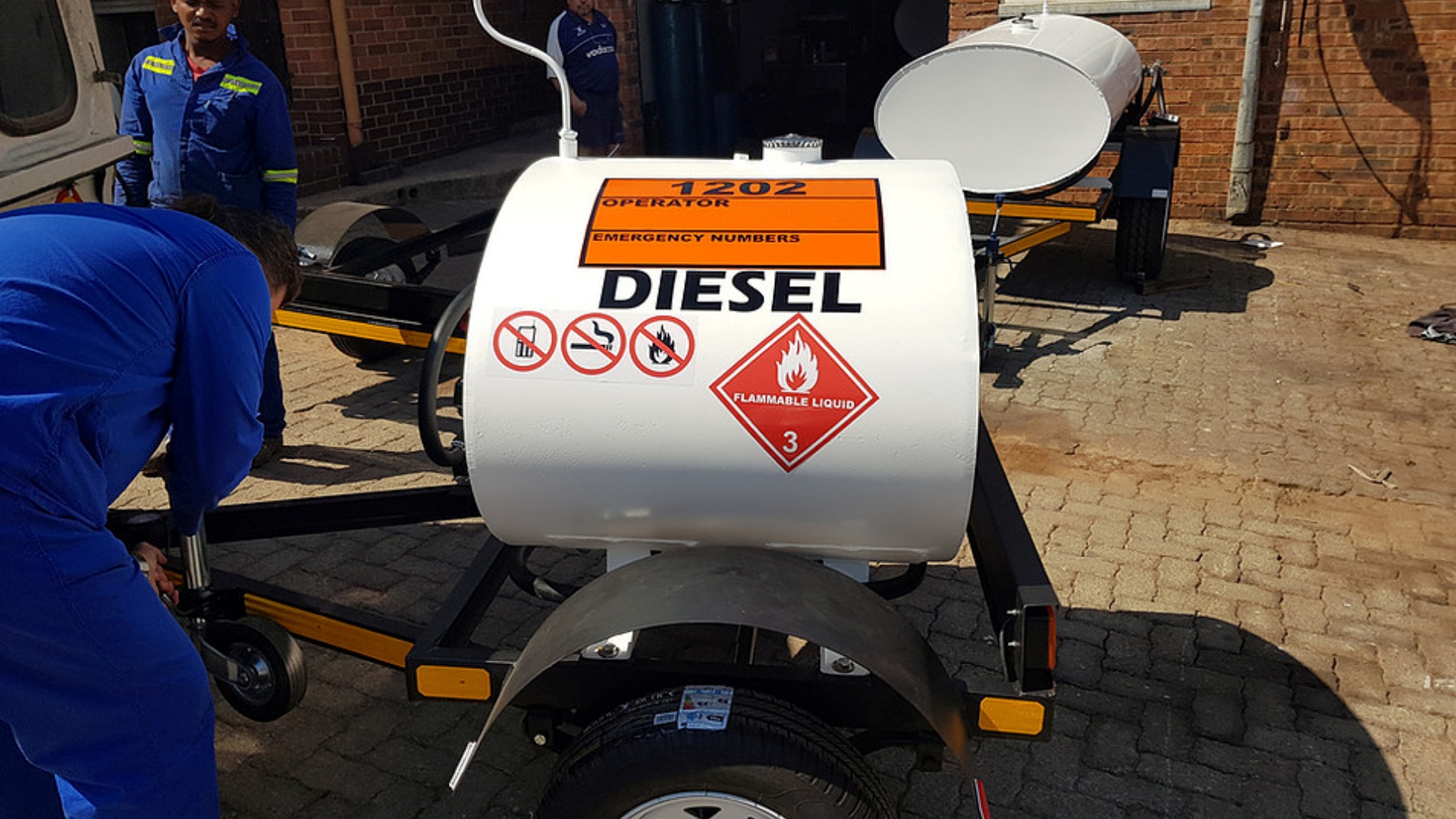 Custom Diesel bowser trailer 500S 2021 for sale by Fuel Trailers and Tankers Durban | Truck & Trailer Marketplaces