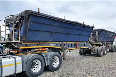 Trailers 40 CUBE SIDE TIPPER AFRIT 2017