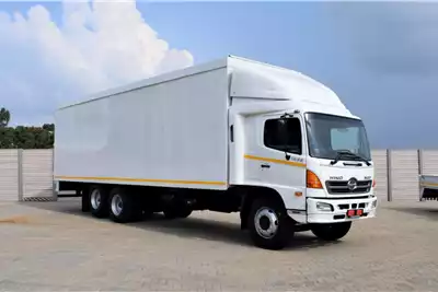 Hino Truck 500 Series 1626 LWB Tag Axle Volume Body 2016 for sale by Pristine Motors Trucks | Truck & Trailer Marketplaces